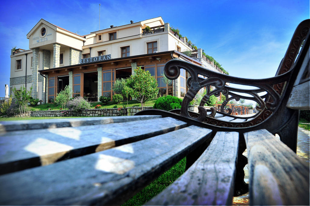 Hotel Aria Mitrovici  المظهر الخارجي الصورة