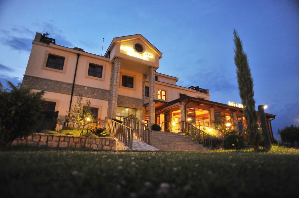 Hotel Aria Mitrovici  المظهر الخارجي الصورة