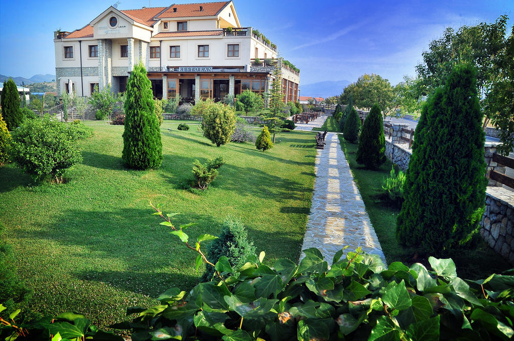 Hotel Aria Mitrovici  المظهر الخارجي الصورة